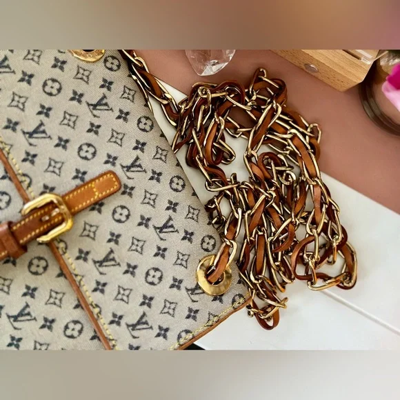 Louis Vuitton Grey/Navy Monogram Mini Lin Camille Crossbody Chain Flap Bag - Picture 8 of 14